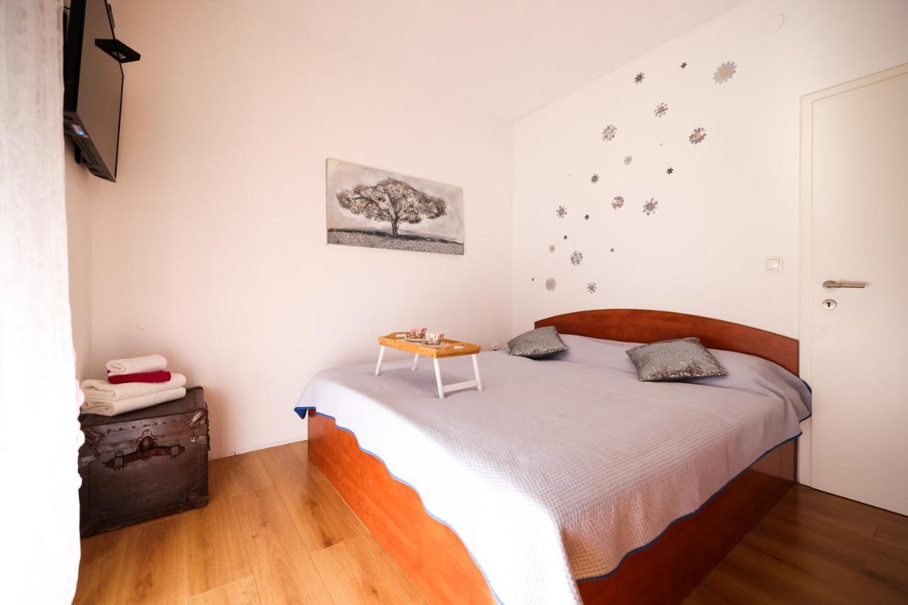 Apartman Heder Задар Екстер'єр фото