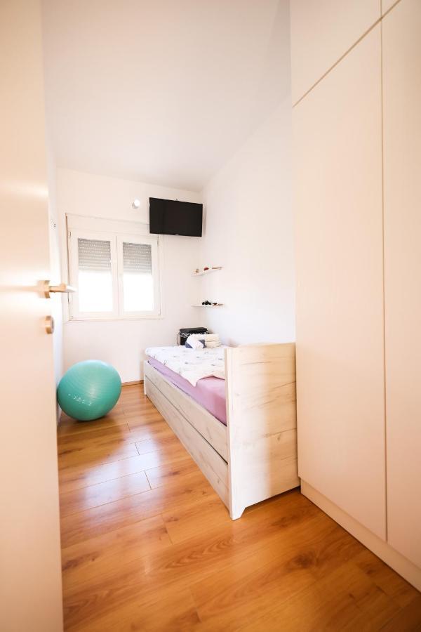 Apartman Heder Задар Екстер'єр фото
